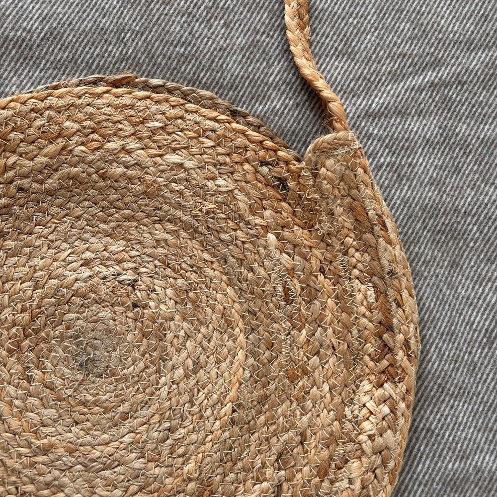 Jute Tote - Picture 2 of 3